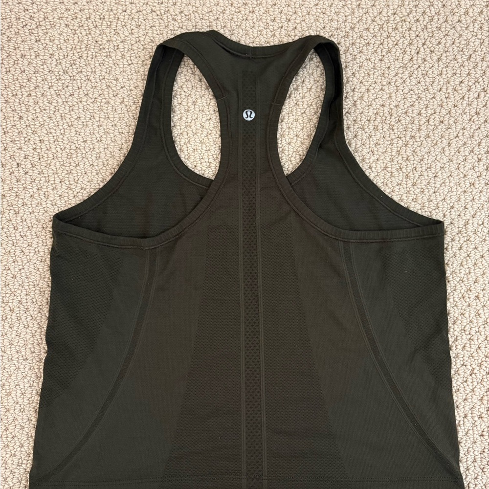 Lululemon Racerback Performance Tank Top - Picture 1 of 1